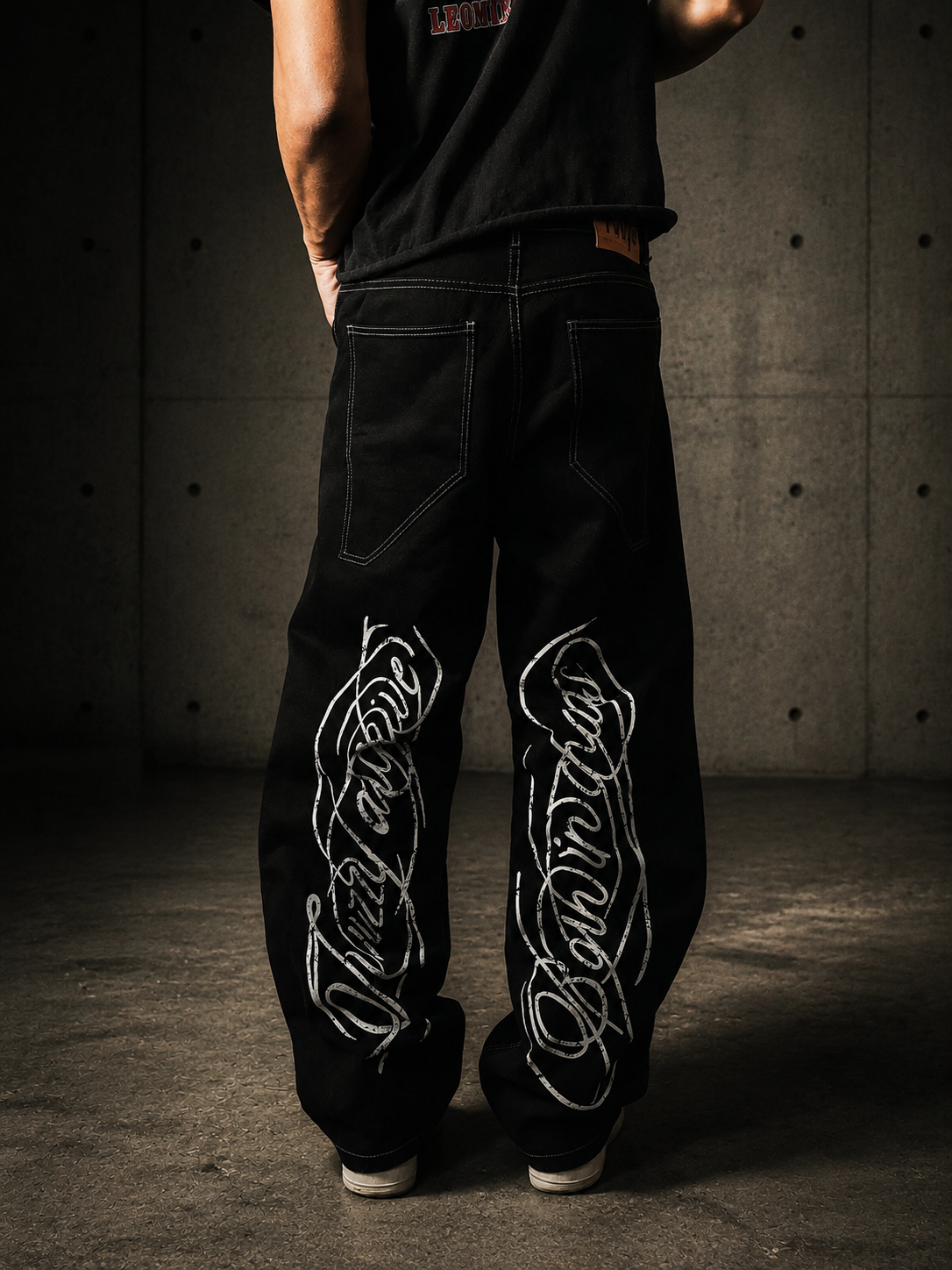BLACKOUT DENIM